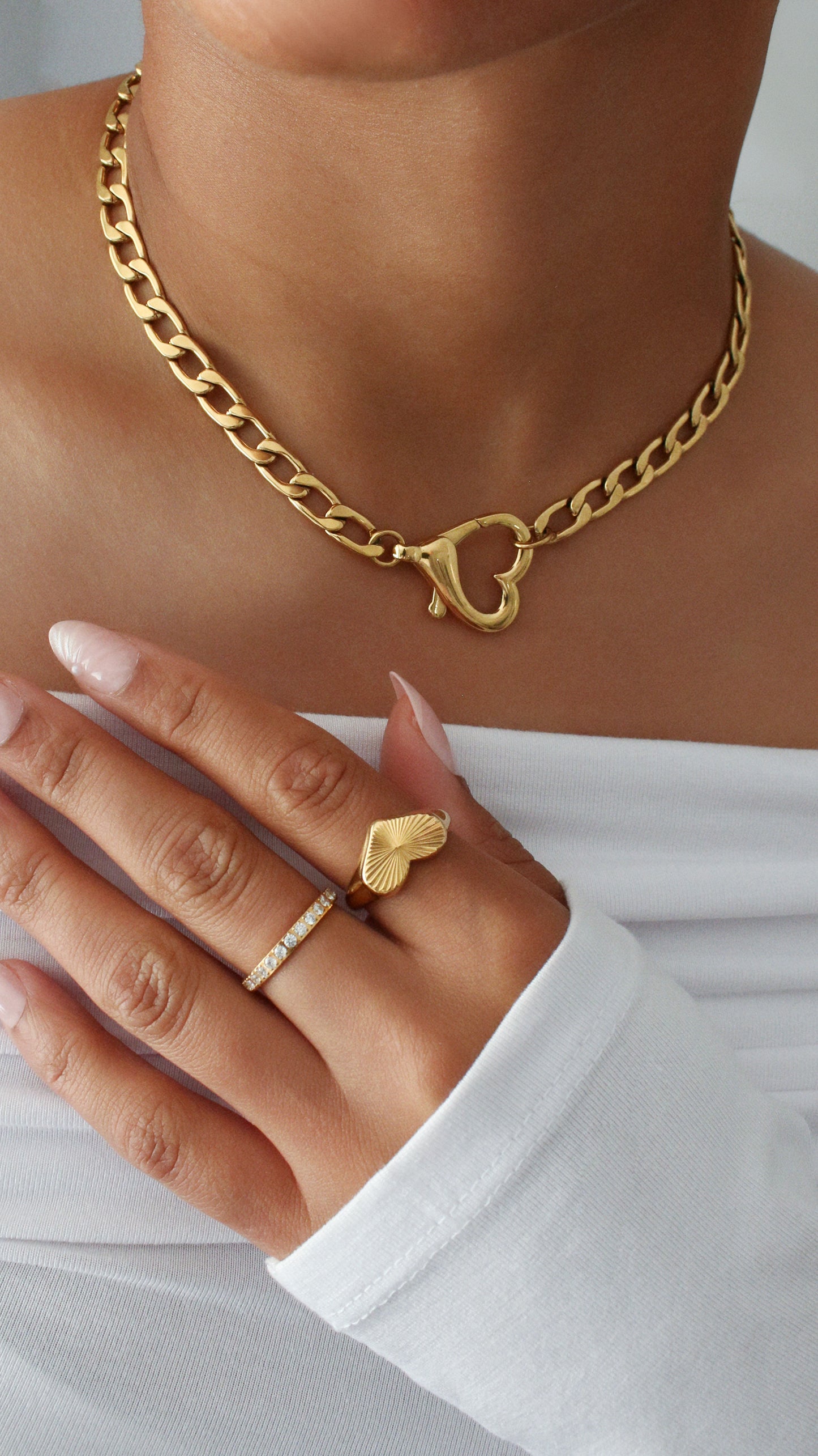 gold-cupid-heart-choker-necklace-waterproof-jewellery-lifestyle-1