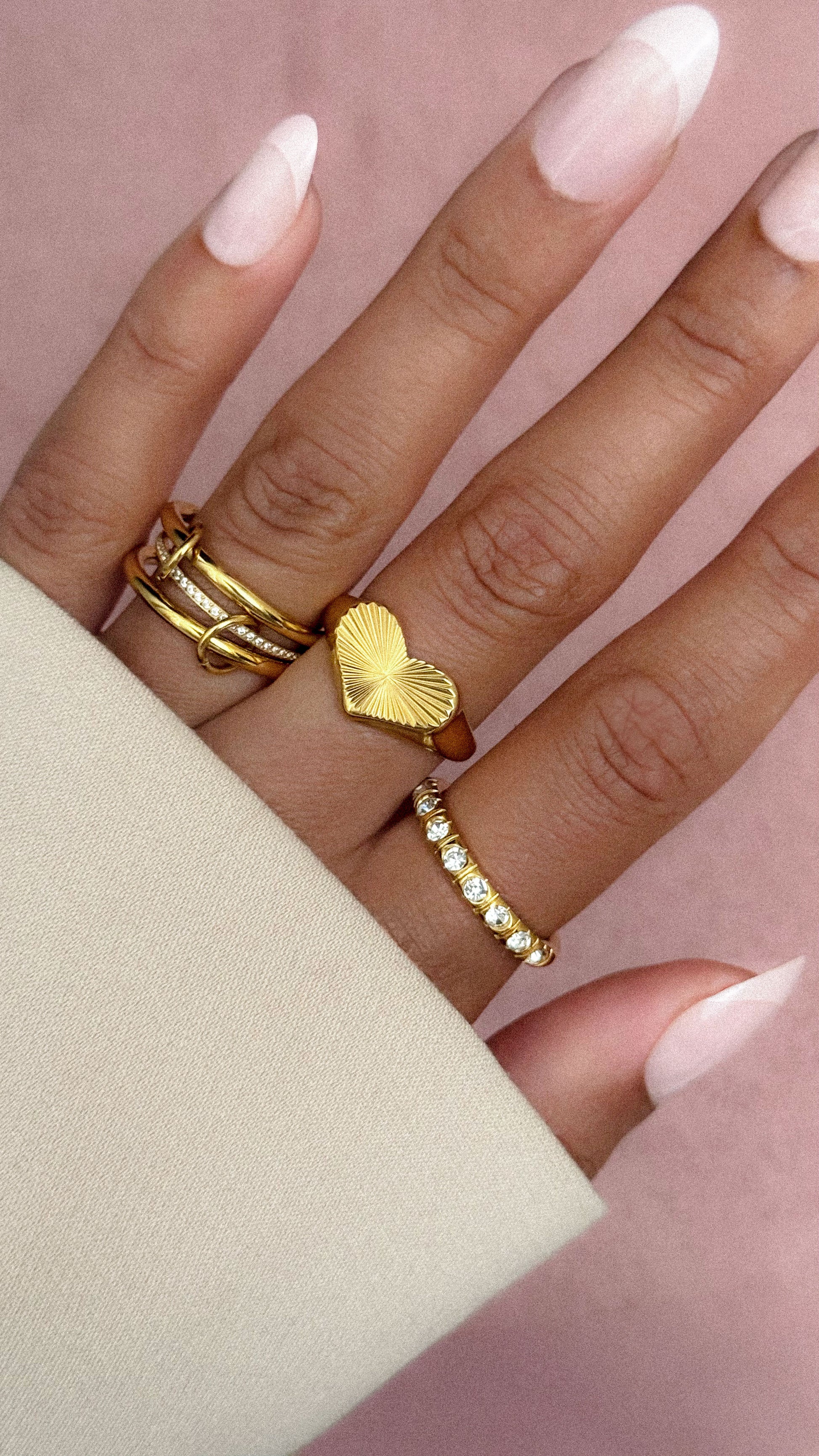 waterproof-zirconia-gold-ring-stack